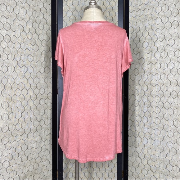 Universal Thread Washed Out Tee - Picture 3 of 9